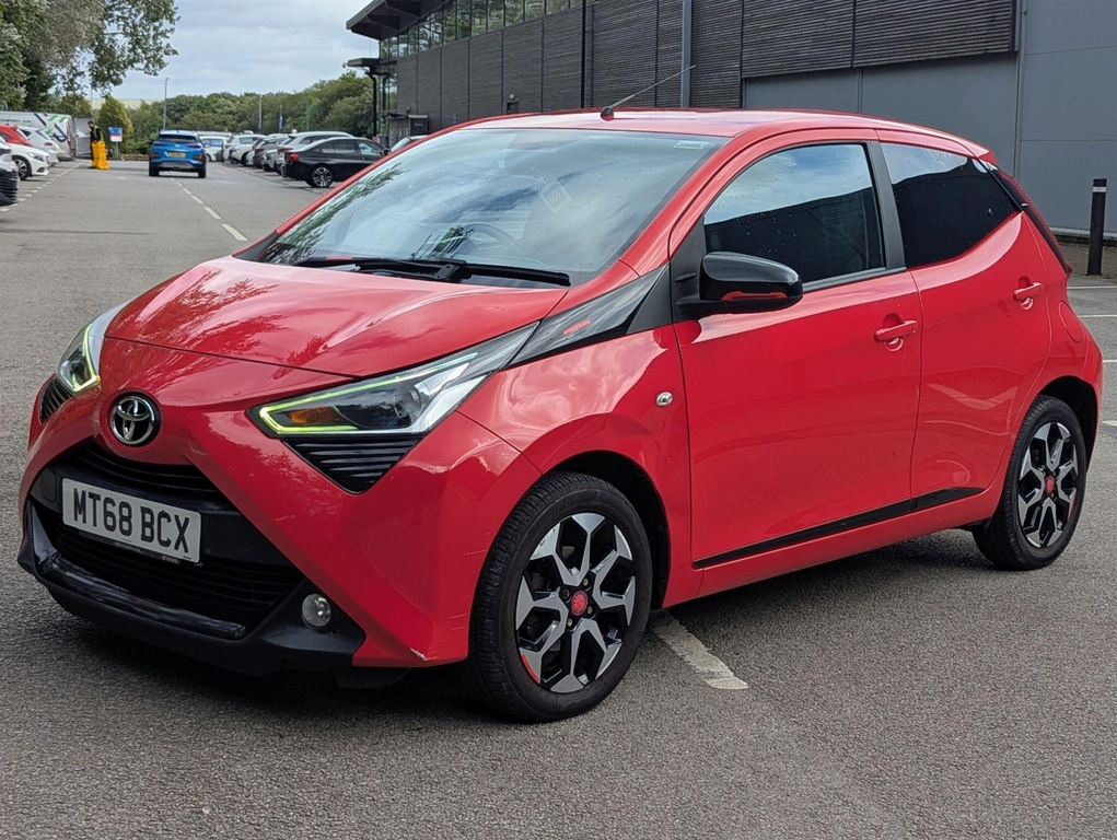 Toyota Aygo 1.0 Vvt-i X-trend Funroof X-shift Euro 6 Red #4