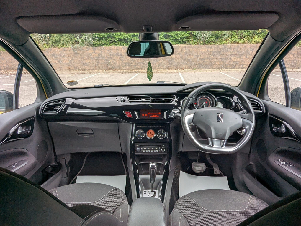 Citroen DS3 1.6 Dstyle Plus 120 Bhp Red #9