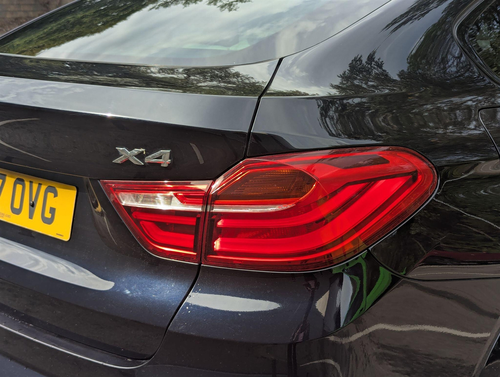 BMW X4 Xdrive20d Se White #33