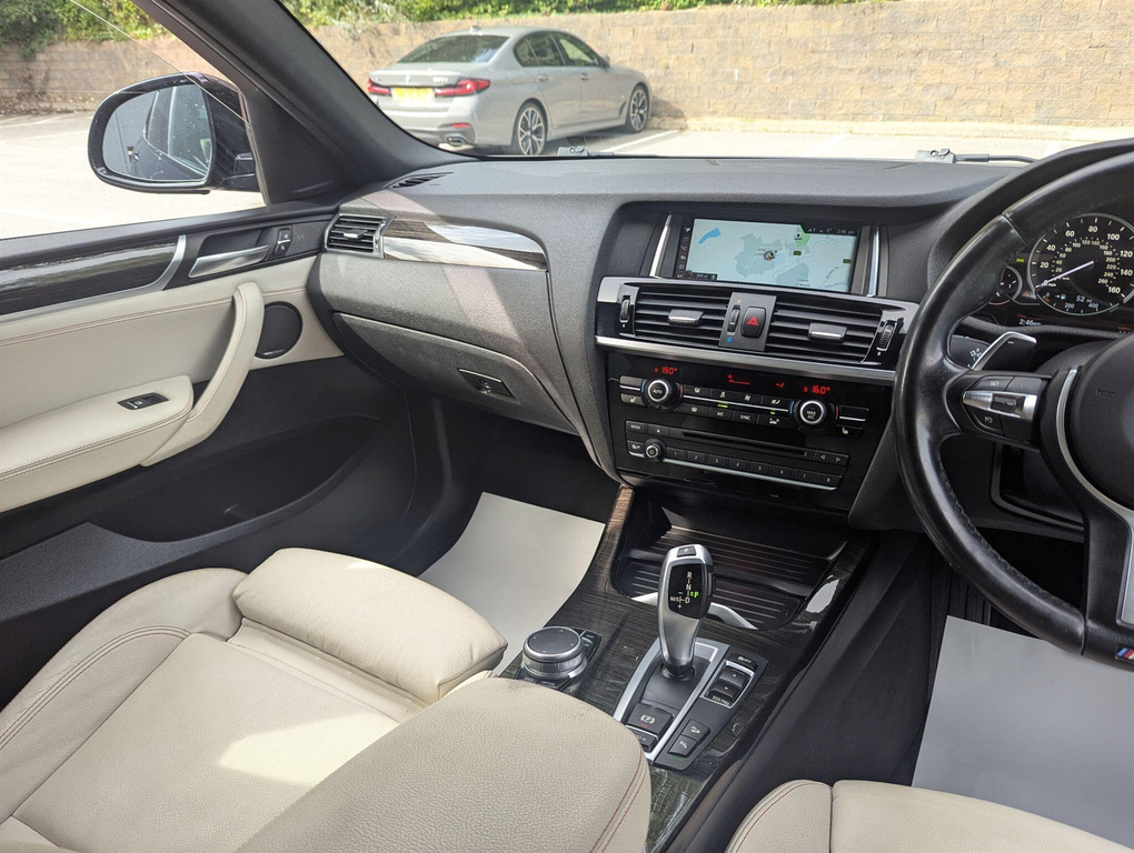 BMW X4 Xdrive20d Se White #40