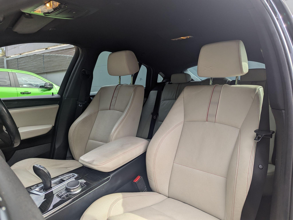 BMW X4 Xdrive20d Se White #25