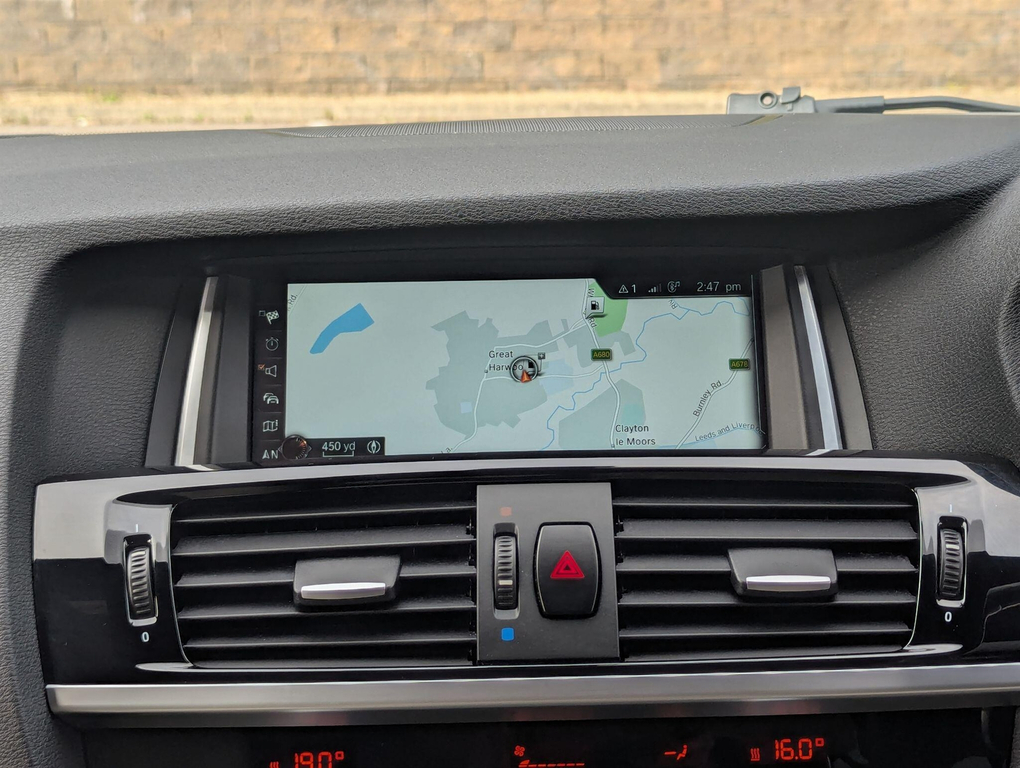 BMW X4 Xdrive20d Se White #14