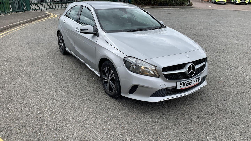Mercedes-Benz A Class 1.5 Se 7G-dct Euro 6 Ss