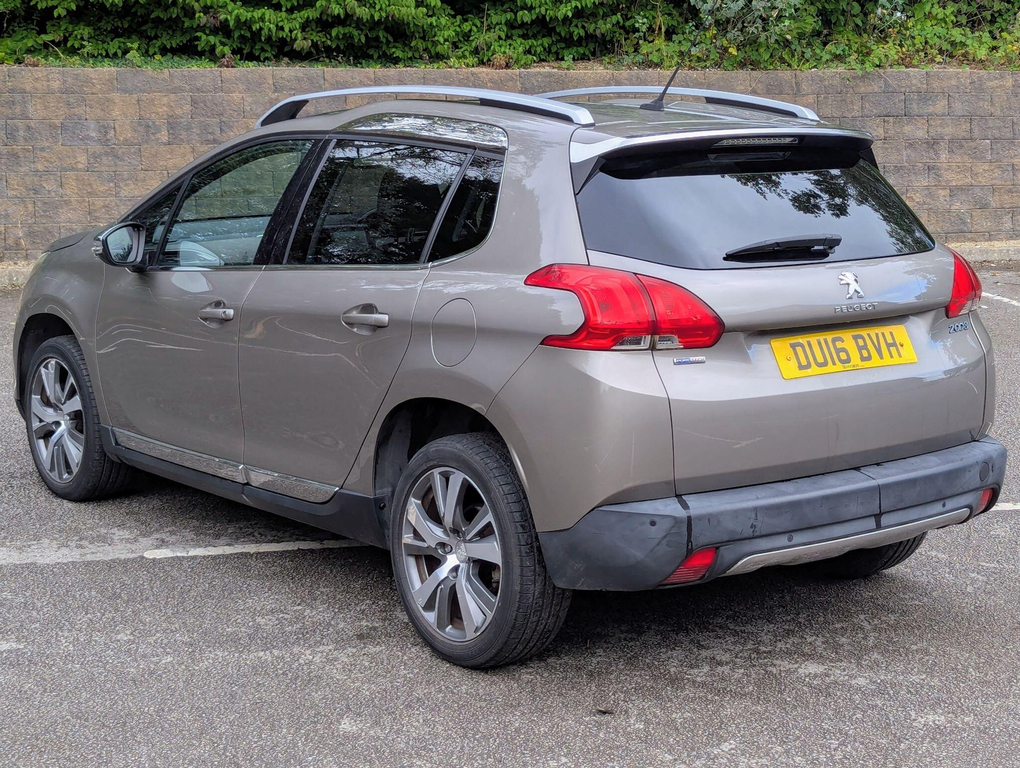 Peugeot 2008 1.2 Puretech Feline Eat Euro 6 Ss Calima #2