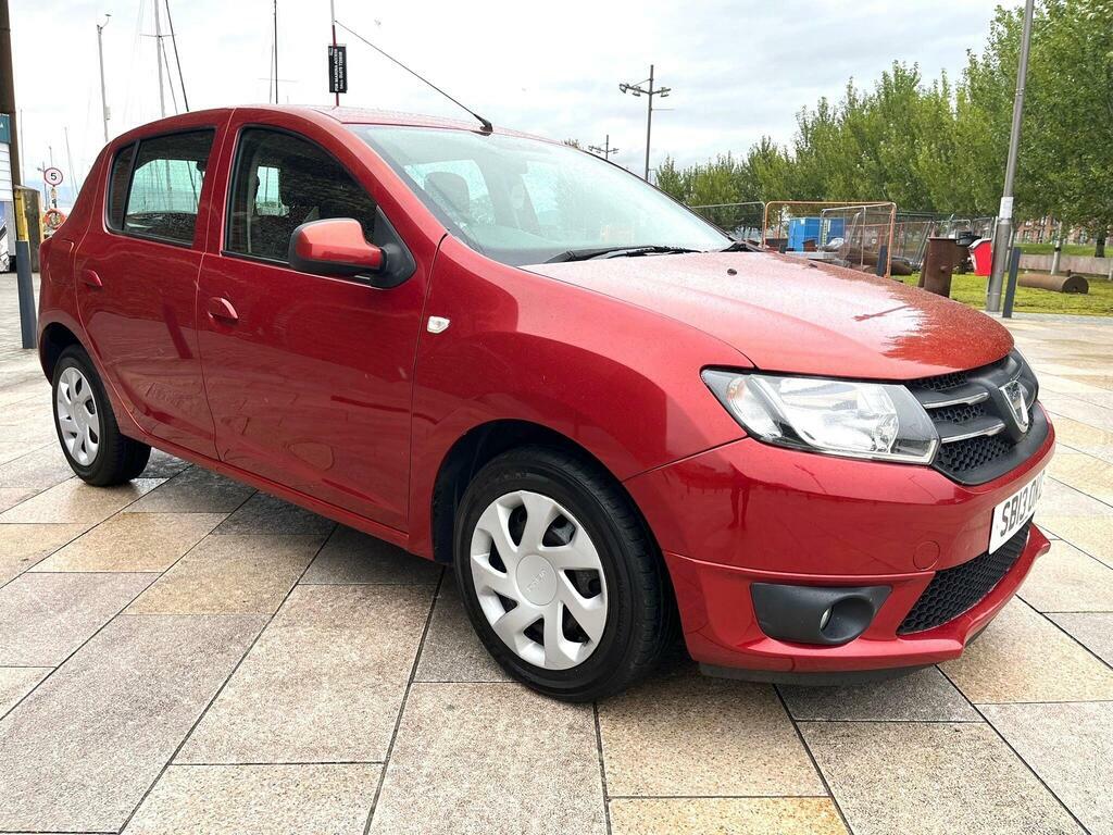 Dacia Sandero 1.2 Laureate Euro 5 Red #5