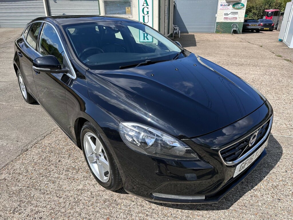 Volvo V40 2.0 Se D2 2016 Black