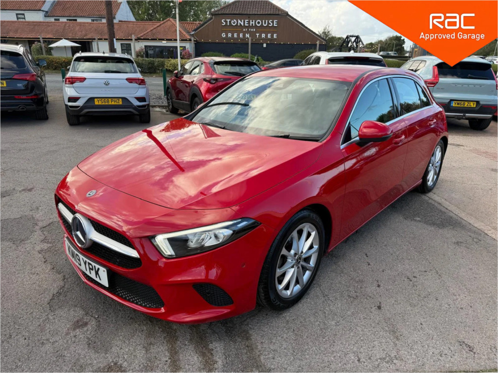 Mercedes-Benz A Class 1.3 A200 Sport Executive Hatchback 7G Red