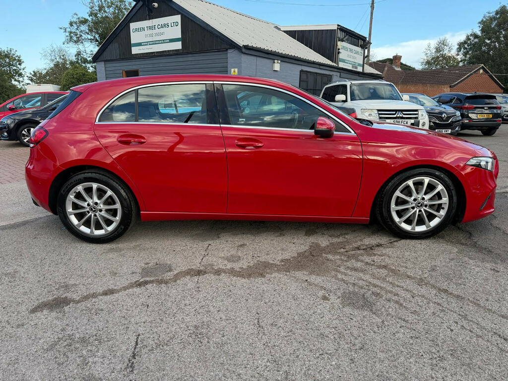 Mercedes-Benz A Class 1.3 A200 Sport Executive Hatchback 7G Red #6