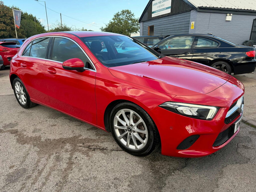 Mercedes-Benz A Class 1.3 A200 Sport Executive Hatchback 7G Red #2