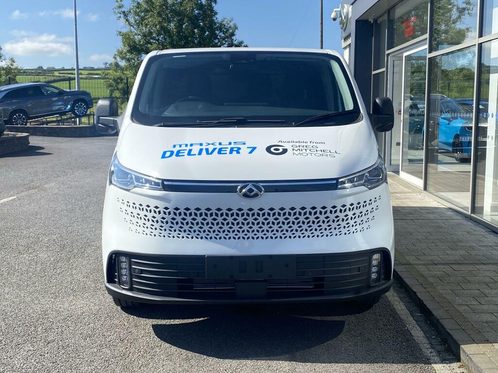 Maxus Deliver 7 2.0 D20 L2h2 Panel Van Fwd Black #2