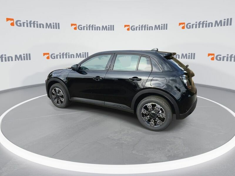 Fiat 600 1.2 Mhev Icon Suv Hybrid E-dct Euro 6 Black #4