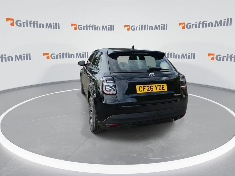 Fiat 600 1.2 Mhev Icon Suv Hybrid E-dct Euro 6 Black #5