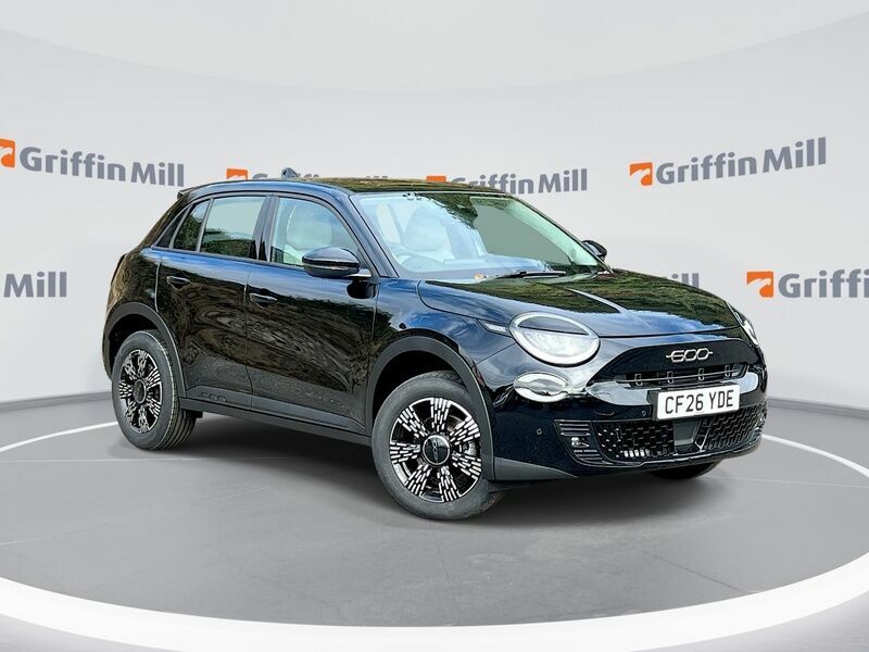 Fiat 600 1.2 Mhev Icon Suv Hybrid E-dct Euro 6 Black