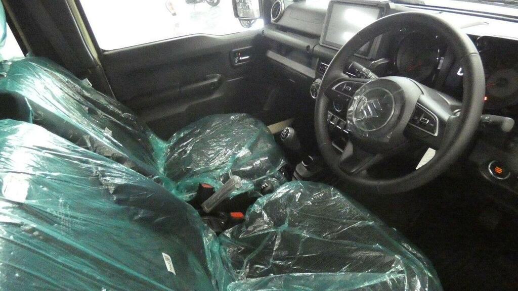 Suzuki Jimny Estate 2025 202575 Beige #5