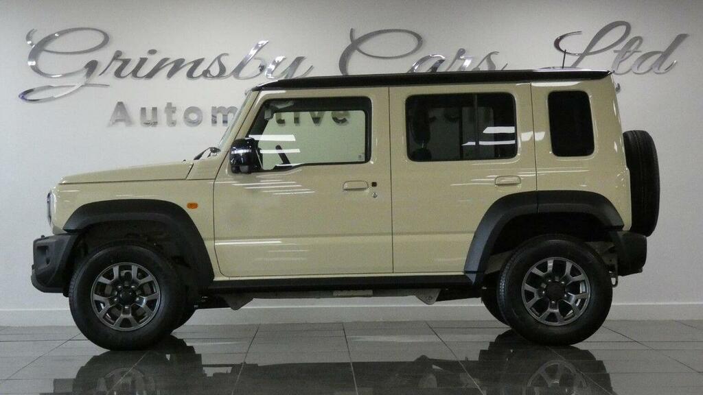 Suzuki Jimny Estate 2025 202575 Beige #2