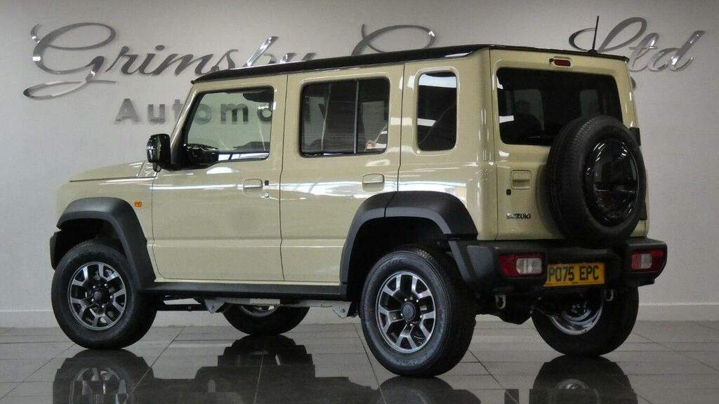 Suzuki Jimny Estate 2025 202575 Beige #3