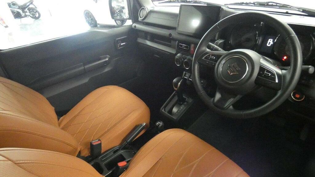 Suzuki Jimny Mpv 202424 Black #5