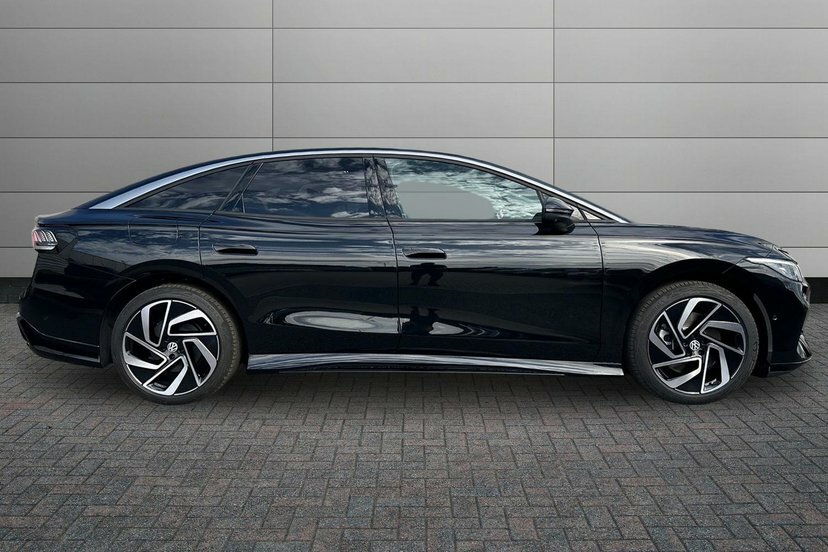 Volkswagen ID.7 Pro 77Kwh Match Plus Fastback EF26UCP Black #4