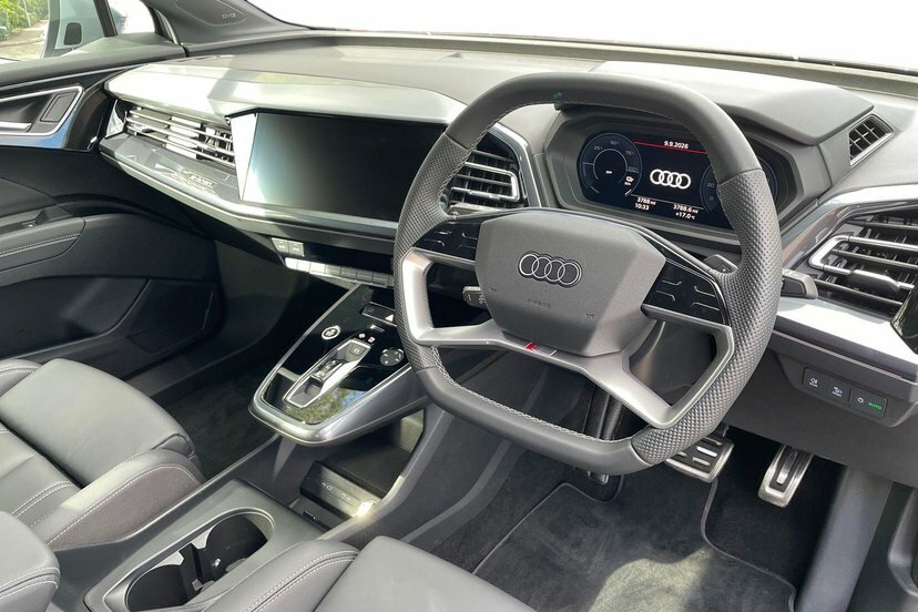 Audi Q4 E Tron 45 S Line Suv 82Kwh 286 Ps Silver #6