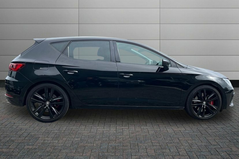Seat Leon 2.0 Tsi Cupra 290 Hatchback Dsg 290 Ps YF68OMJ Black #4