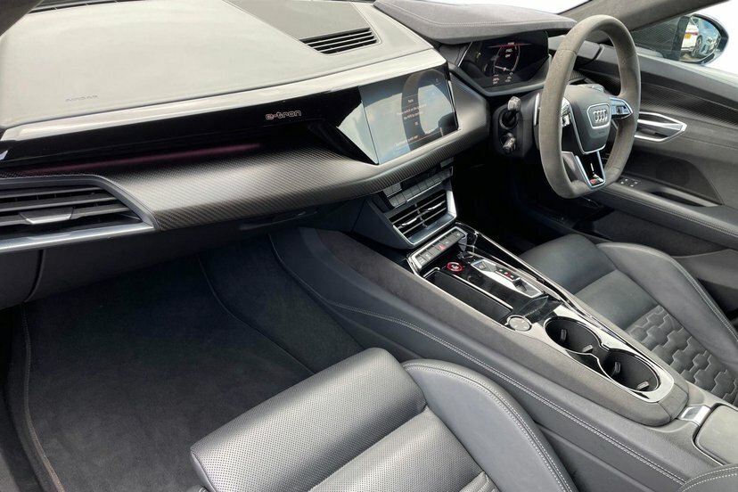 Audi Rs E-Tron Gt 93.4Kwh Carbon Black Saloon Quat Grey