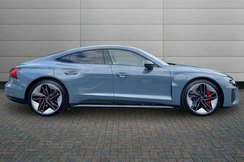 Audi Rs E-Tron Gt 93.4Kwh Carbon Black Saloon Quat Grey #3