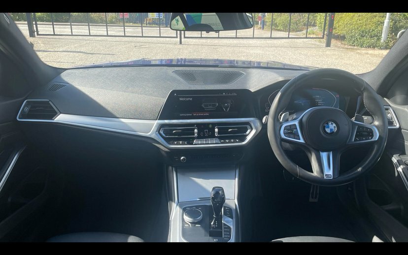 BMW 3 Series 330D Xdrive M Sport Saloon Blue #4