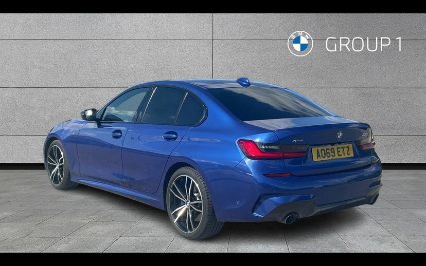 BMW 3 Series 330D Xdrive M Sport Saloon Blue #2