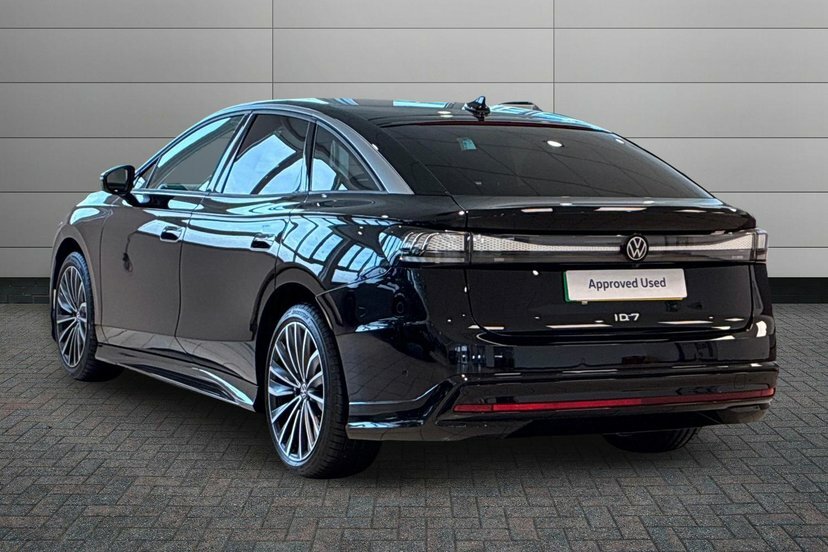 Volkswagen ID.7 Pro 77Kwh Match Plus Fastback Exterior Pa Black #3