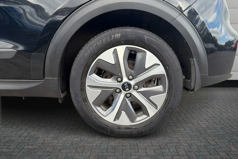 Kia e-Niro 64Kwh 3 Suv 201 Bhp Black #5