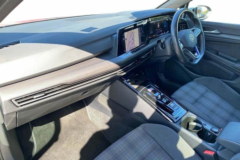 Volkswagen e-Golf 1.4 Tsi 13Kwh Gte Hatchback Plug-in Hyb Silver #2