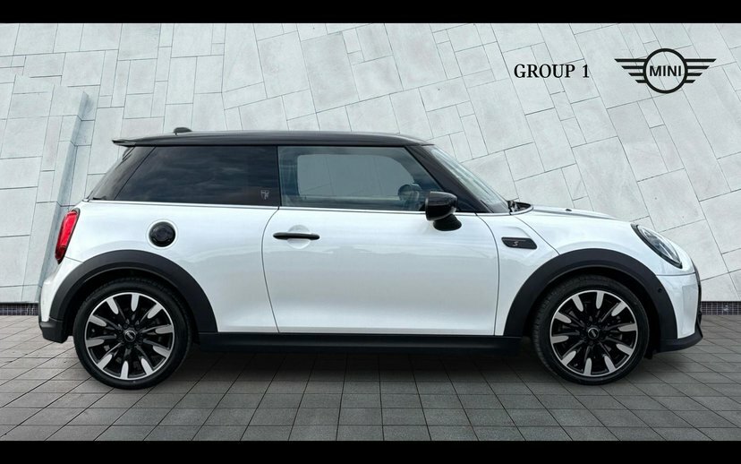 Mini Hatch 3-Door Hatch Cooper S Exclusive YA73HPJ White #3