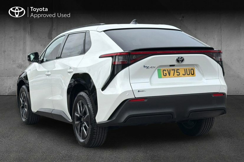 Toyota bZ4X 73.1Kwh Design White #4