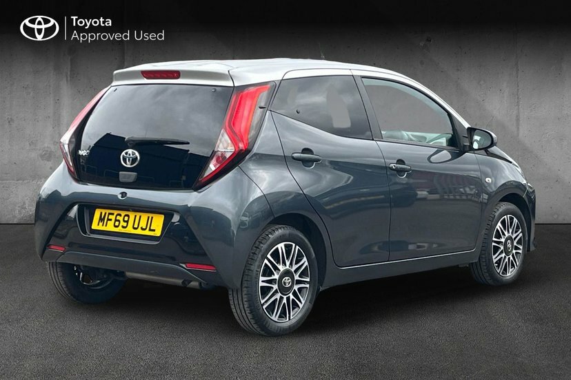 Toyota Aygo 1.0 Vvt-i X-clusiv Hatchback Sa Grey #2