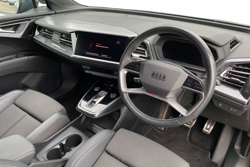 Audi Q4 E Tron 40 S Line Suv 82Kwh 204 Ps PJ71DCU Blue #6