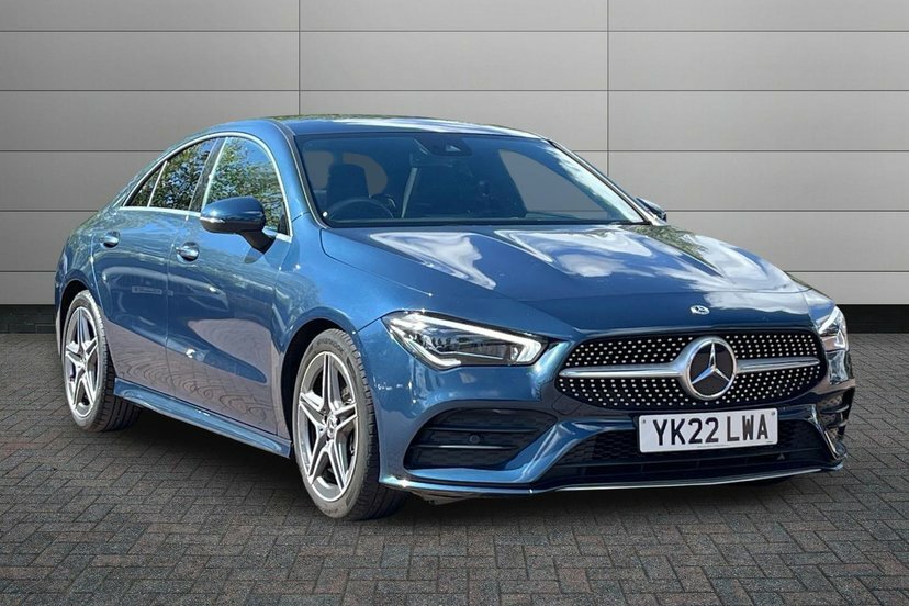 Mercedes-Benz CLA Class 2.0 Cla250 Amg Line Premium Plus 2 Coupe Pet Blue