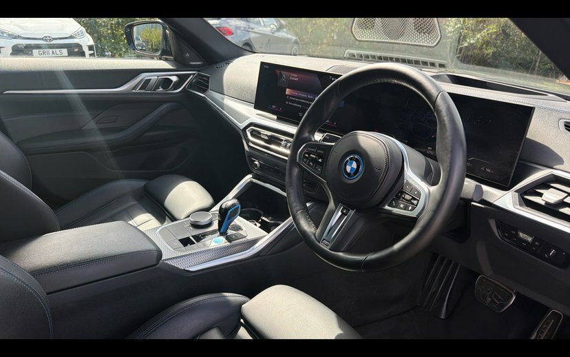 BMW i4 40 83.9Kwh M Sport Gran Coupe Ed Grey #6