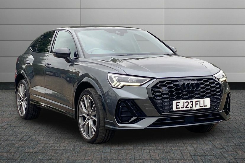 Audi Q3 2.0 Tfsi 40 Black Edition Sportback S T Grey
