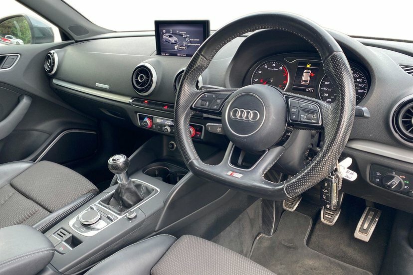 Audi A3 1.4 Tfsi Cod S Line Sportback 1 BK66DCO Grey #6
