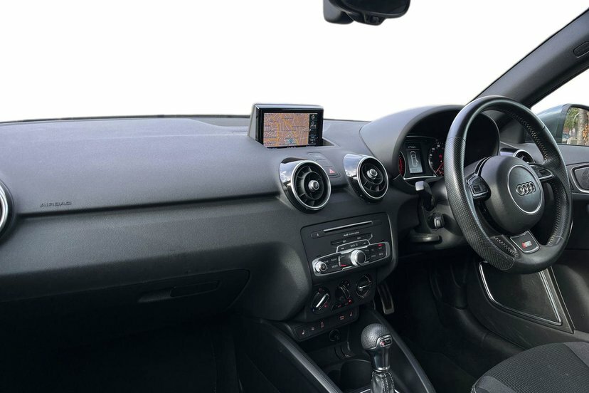 Audi A1 1.4 Tfsi Cod S Line Sportback S Tronic KF16JWG Grey #2