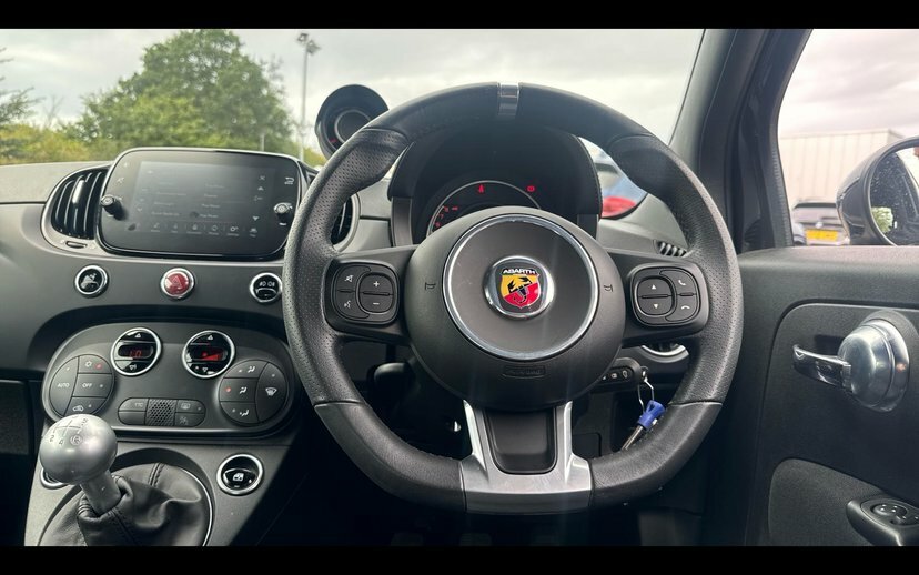 Abarth 595 1.4 T-jet F595 Pista Cabrio 165 Black #5