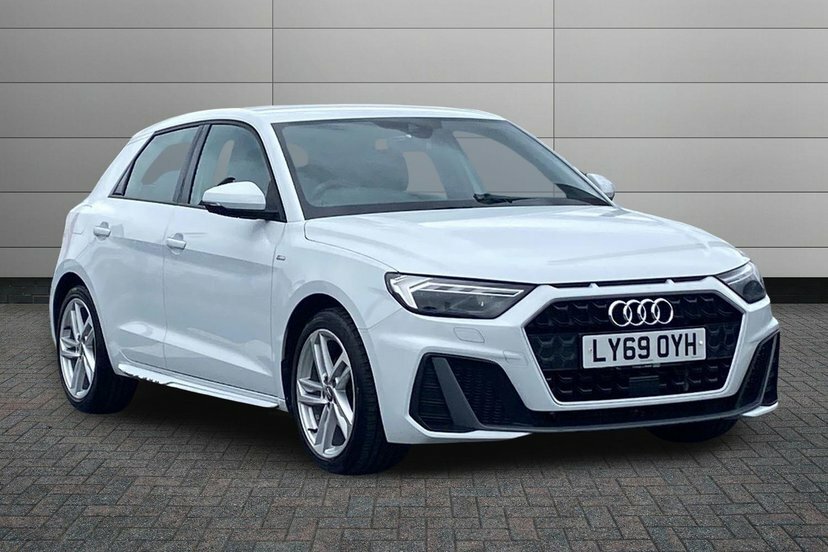 Audi A1 1.0 Tfsi 30 S Line Sportback S Tronic White