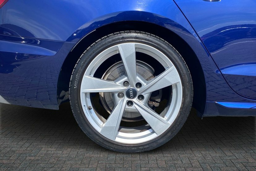 Audi A4 Avant 2.0 Tfsi 40 S Line Estate S Tronic 190 Blue #5