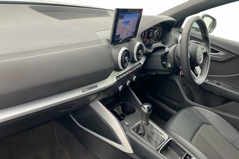 Audi Q2 1.5 Tfsi Cod 35 S Line Suv S Tronic 15 White #2