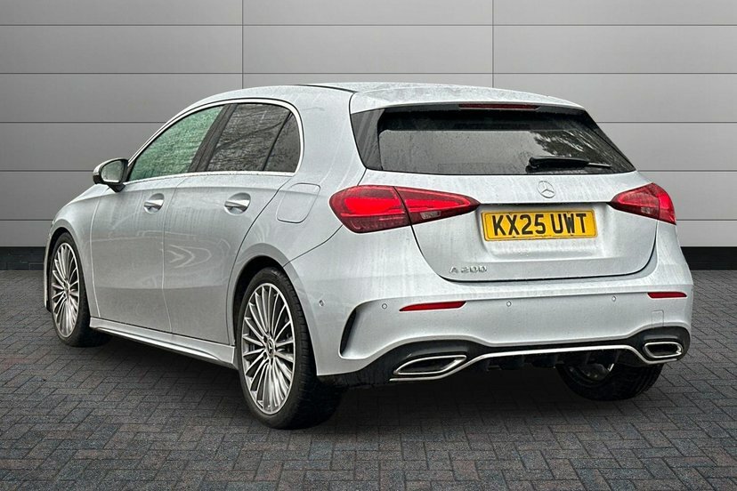 Mercedes-Benz A Class 1.3 A200h Mhev Amg Line Premium Plus Hatchback 5 Silver