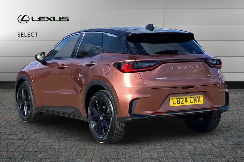Lexus LBX 1.5 Vvt-ie Takumi Suv Hybrid E-cvt 136  #3