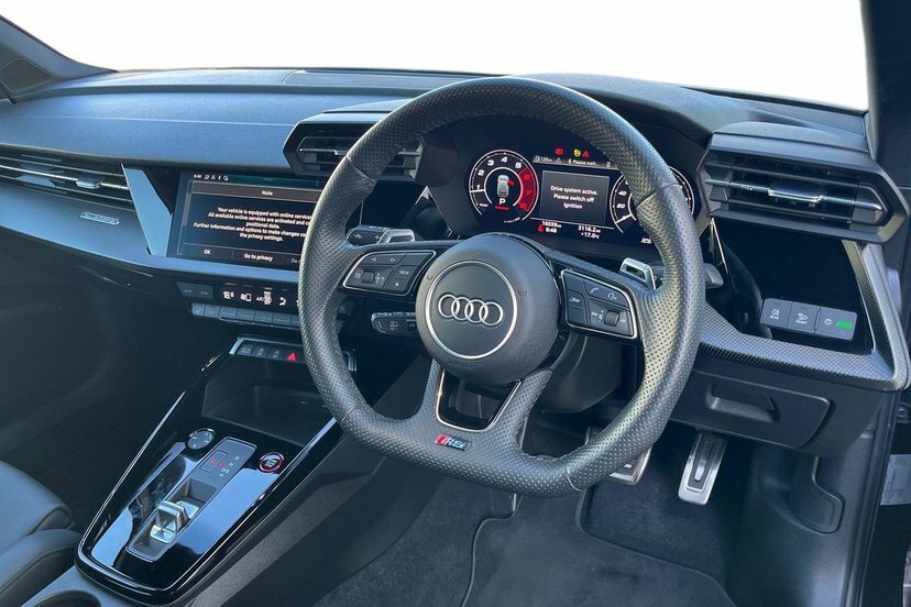 Audi RS3 2.5 Tfsi Carbon Black Sportback S Troni Black #6