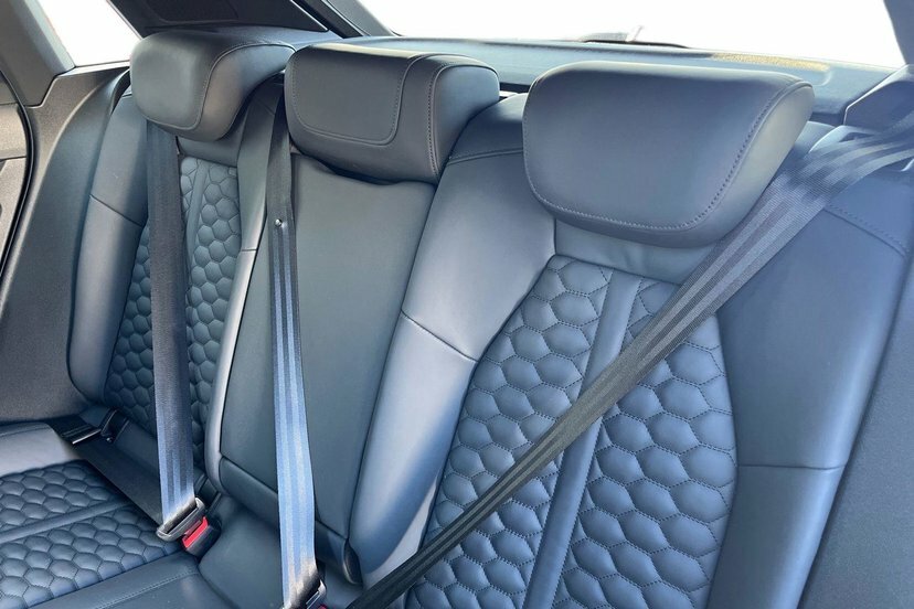 Audi RS3 2.5L Carbon Black Green #8