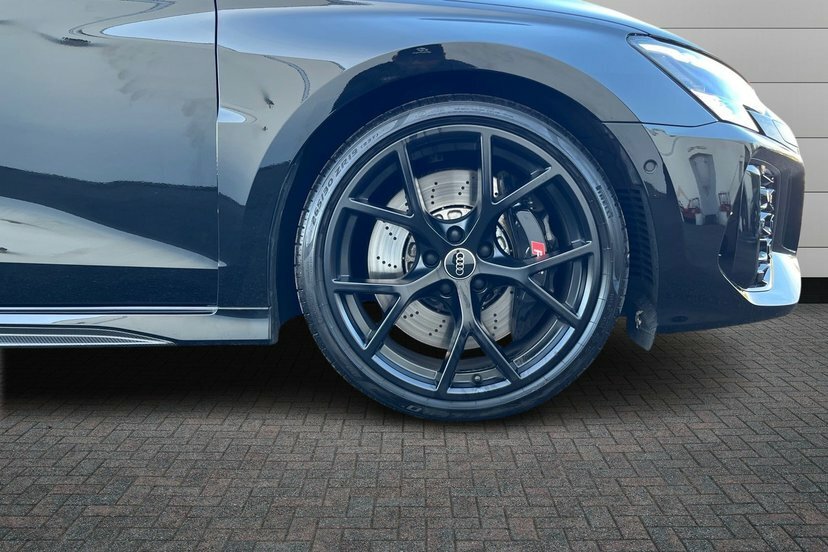 Audi RS3 2.5 Tfsi Carbon Black Sportback S Troni Black #5