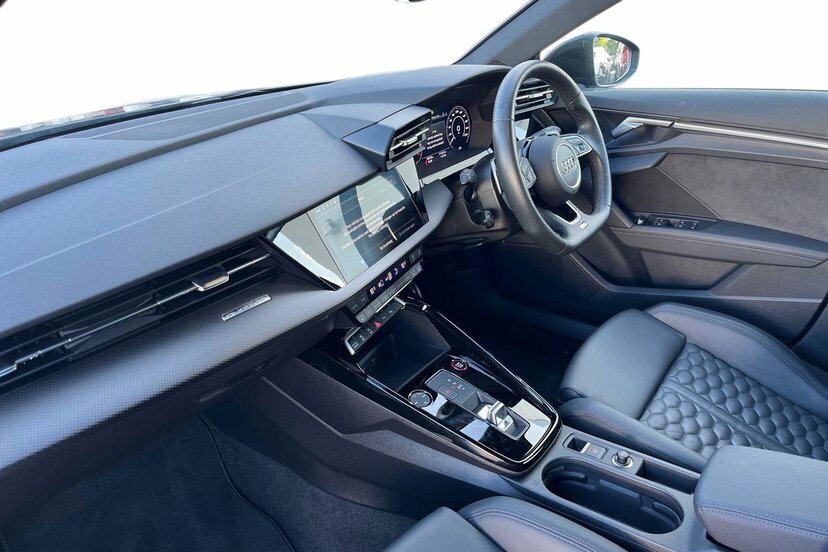 Audi RS3 2.5 Tfsi Carbon Black Sportback S Troni Black #2